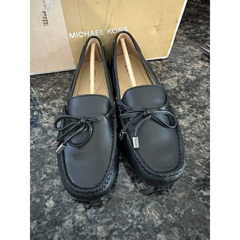 Michael Kors Sutton Moccasin Driver Flat Shoes MK Signature Black Size 6 Women's